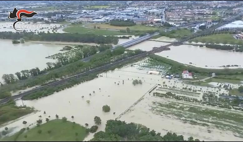 italien-översvämning.jpg